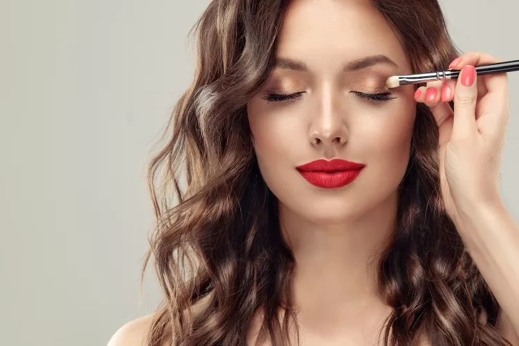 How to apply foundation flawlessly